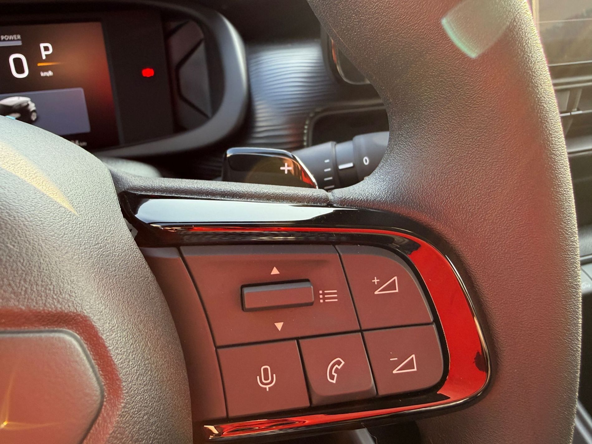 Longitude 1.2 turbo e-hybrid fwd 100cv edct6   - Gallotti Auto