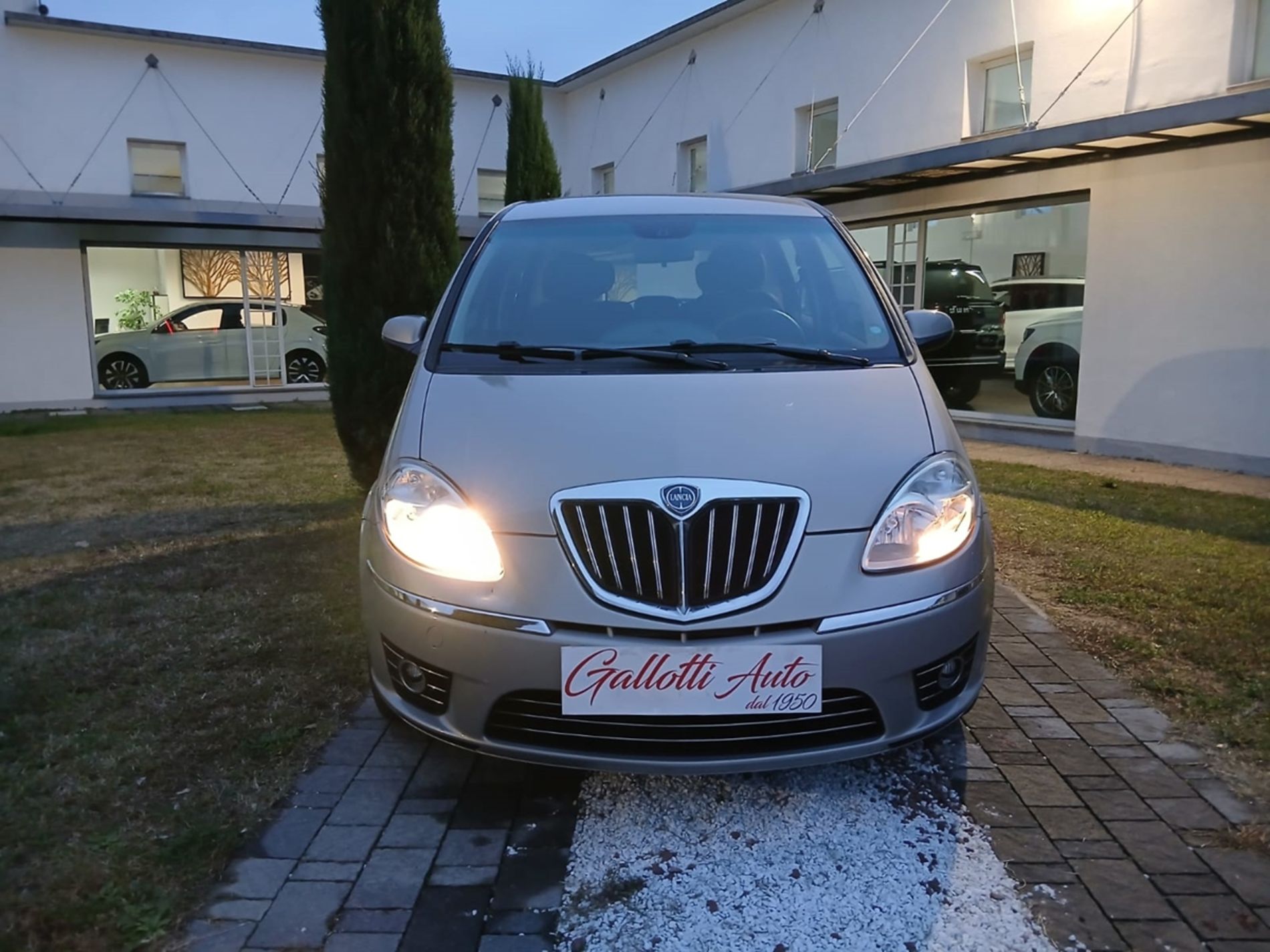 Automatica 1.4 benzina 95cv - Gallotti Auto