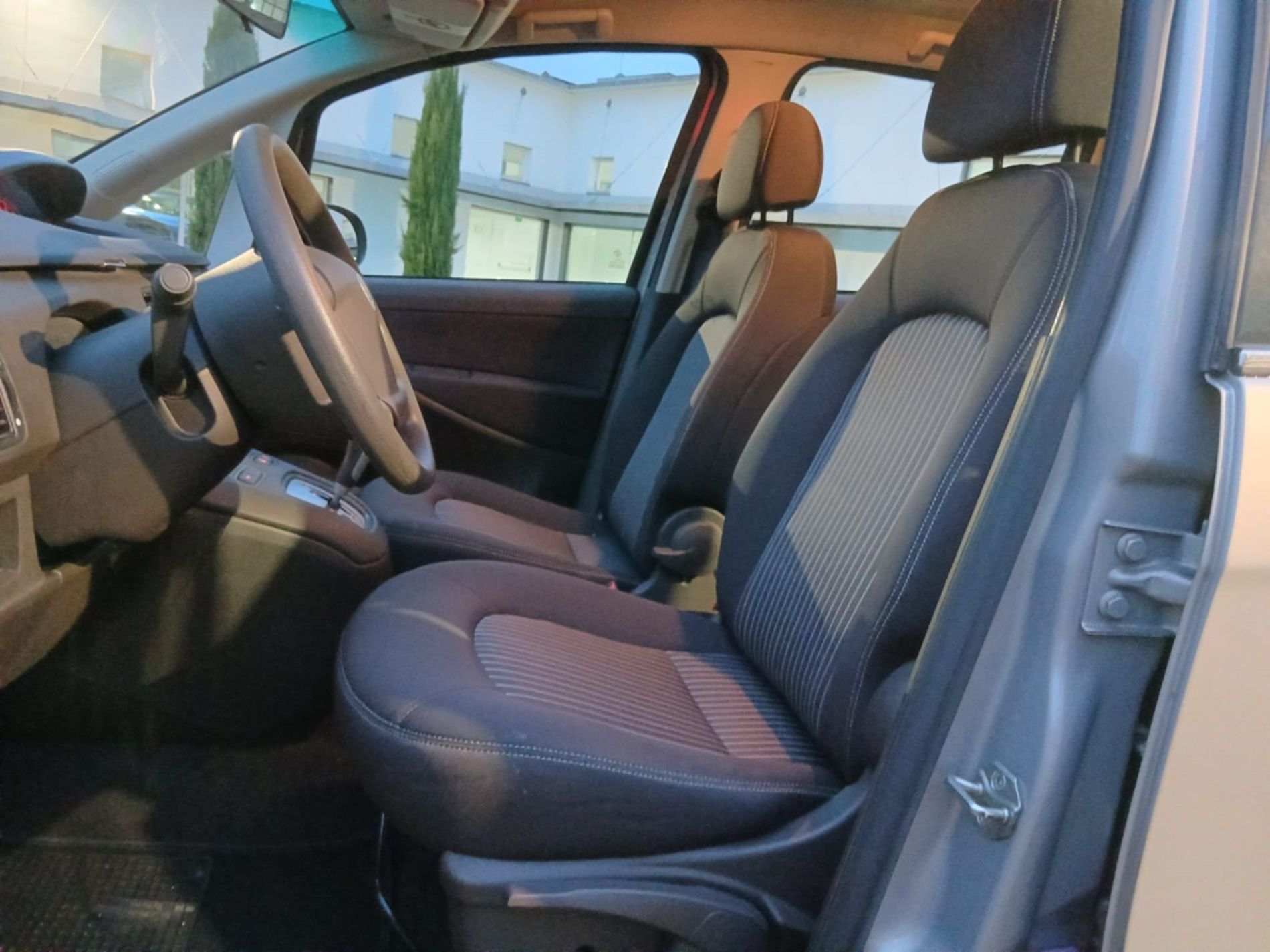 Automatica 1.4 benzina 95cv - Gallotti Auto