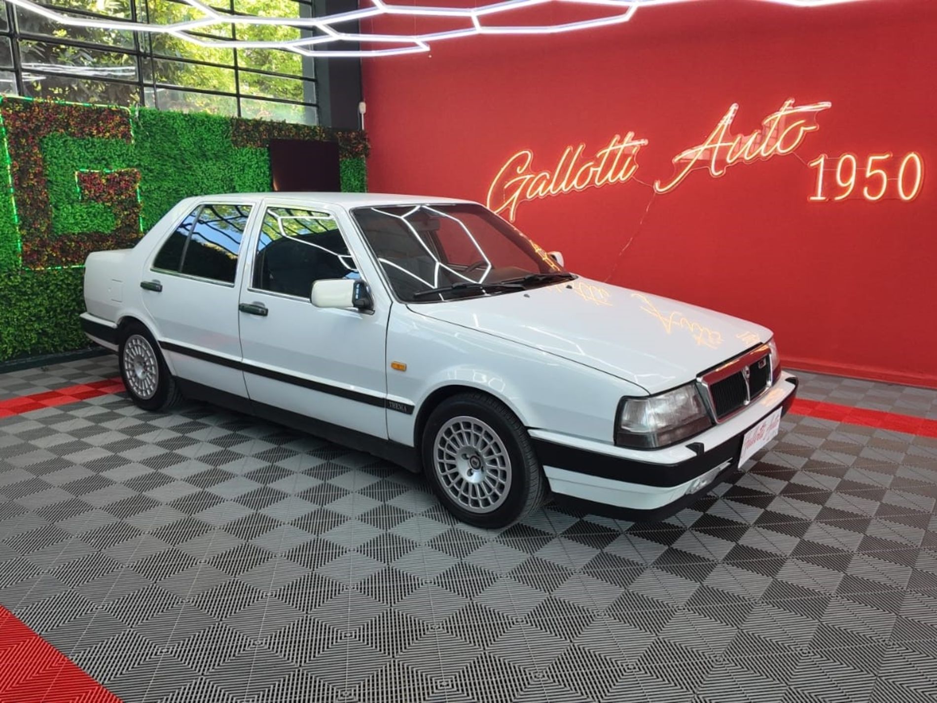 Thema 2.0 turbo ie 16v  - Gallotti Auto