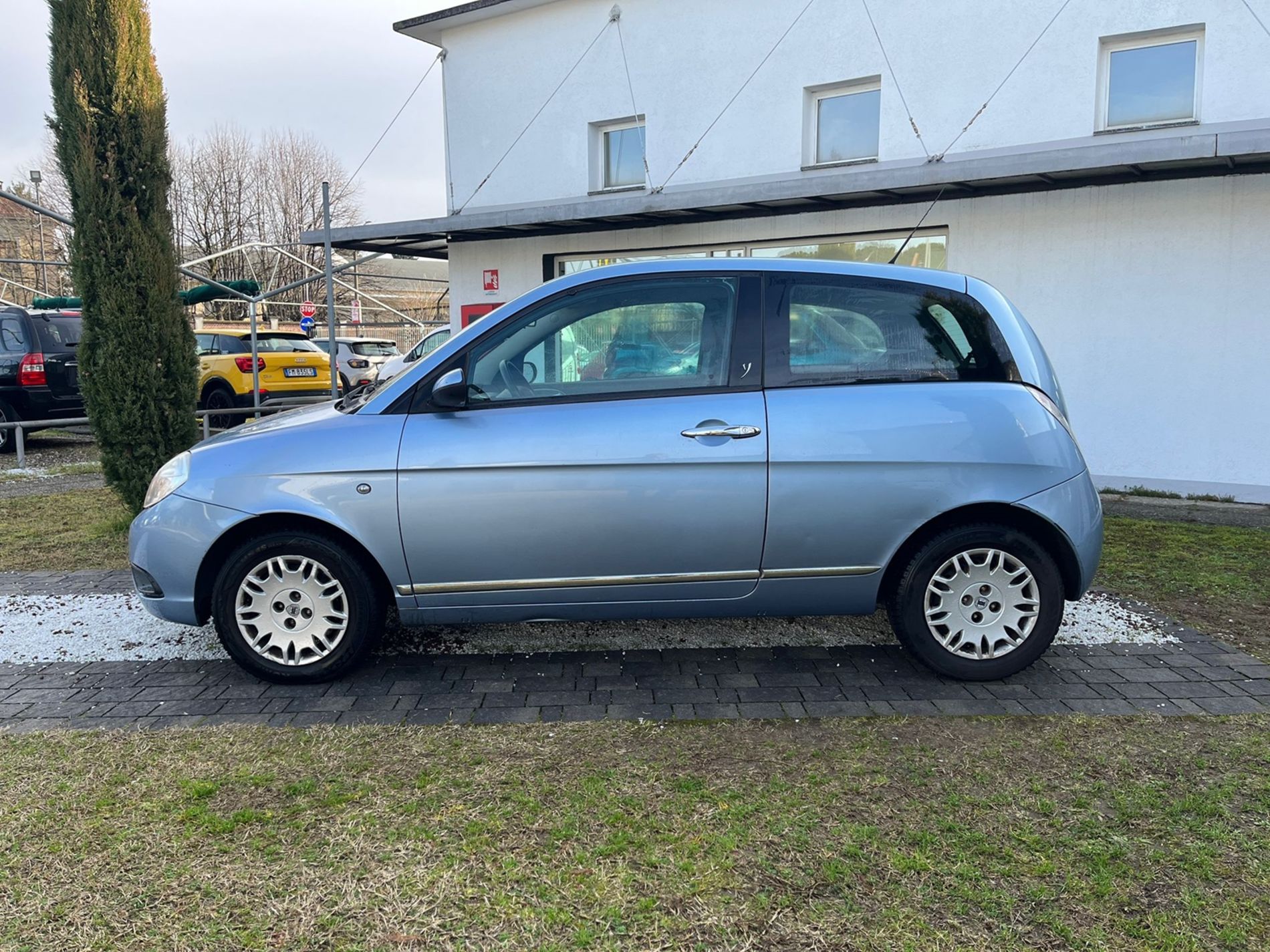 1.2 60CV - RISERVATA A COMMERCIANTI D’AUTO - Gallotti Auto