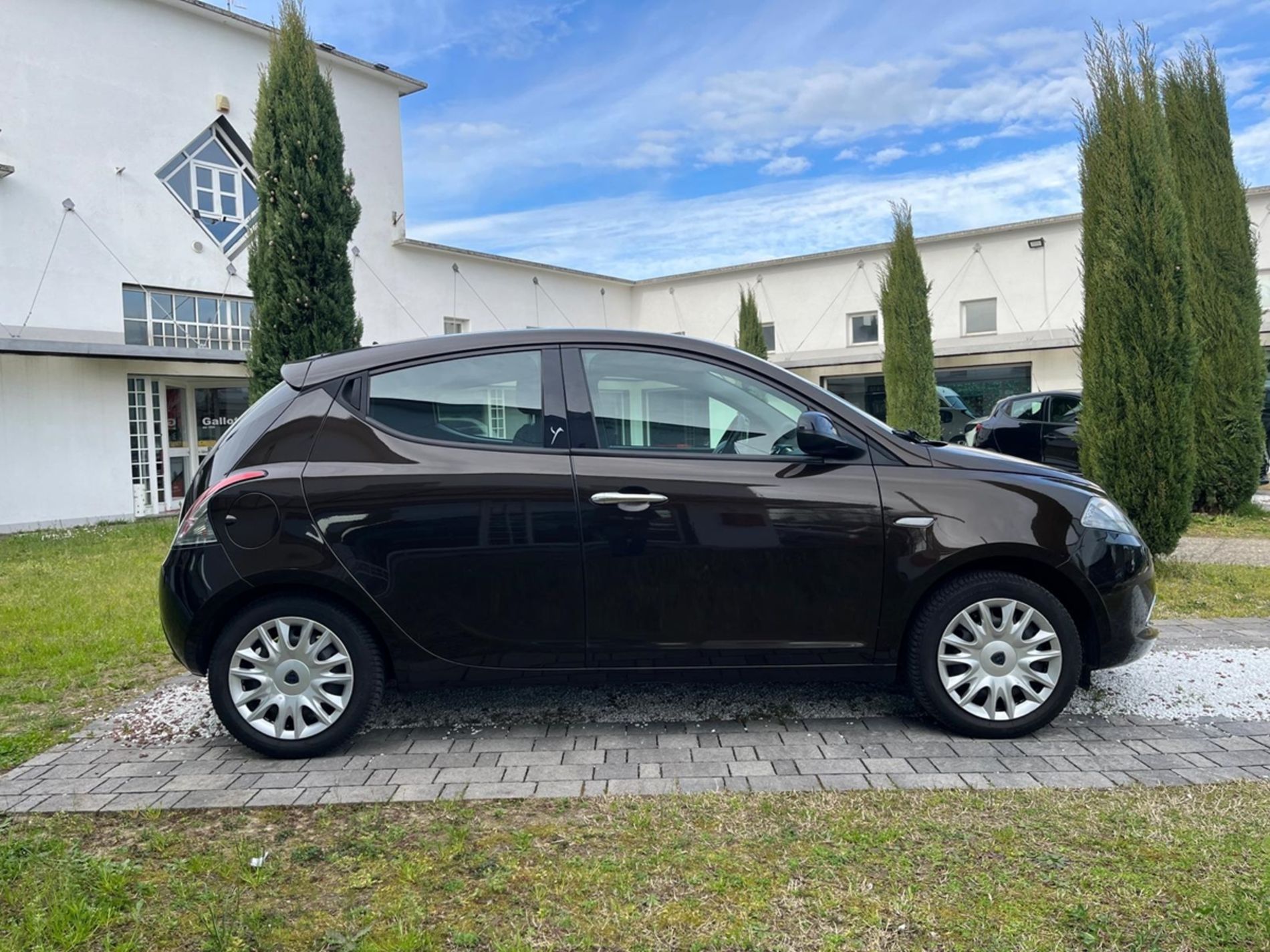 1.2 8v Gold 69cv - Gallotti Auto