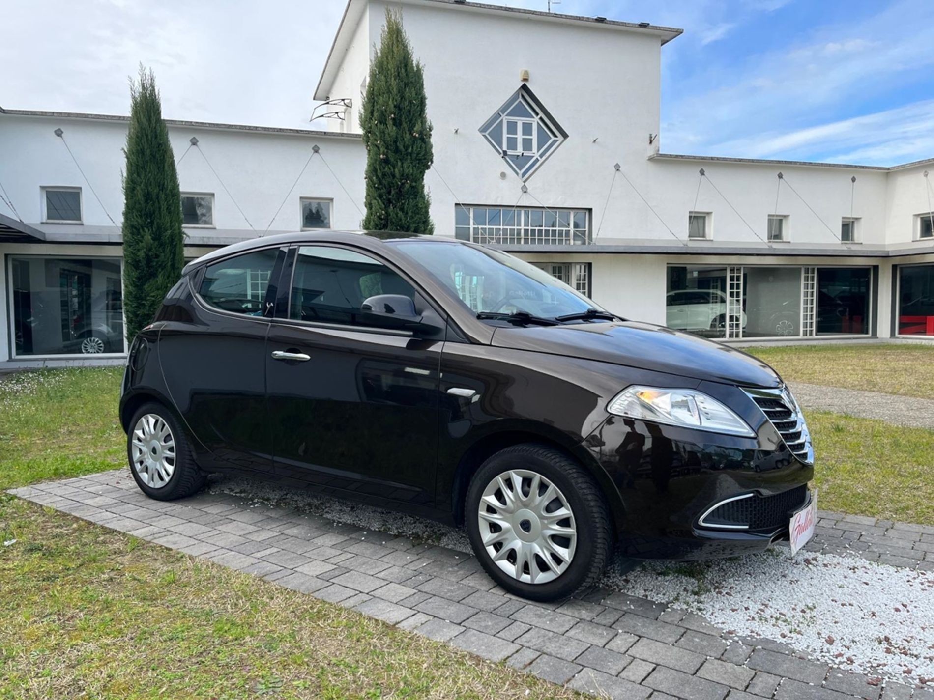 1.2 8v Gold 69cv - Gallotti Auto