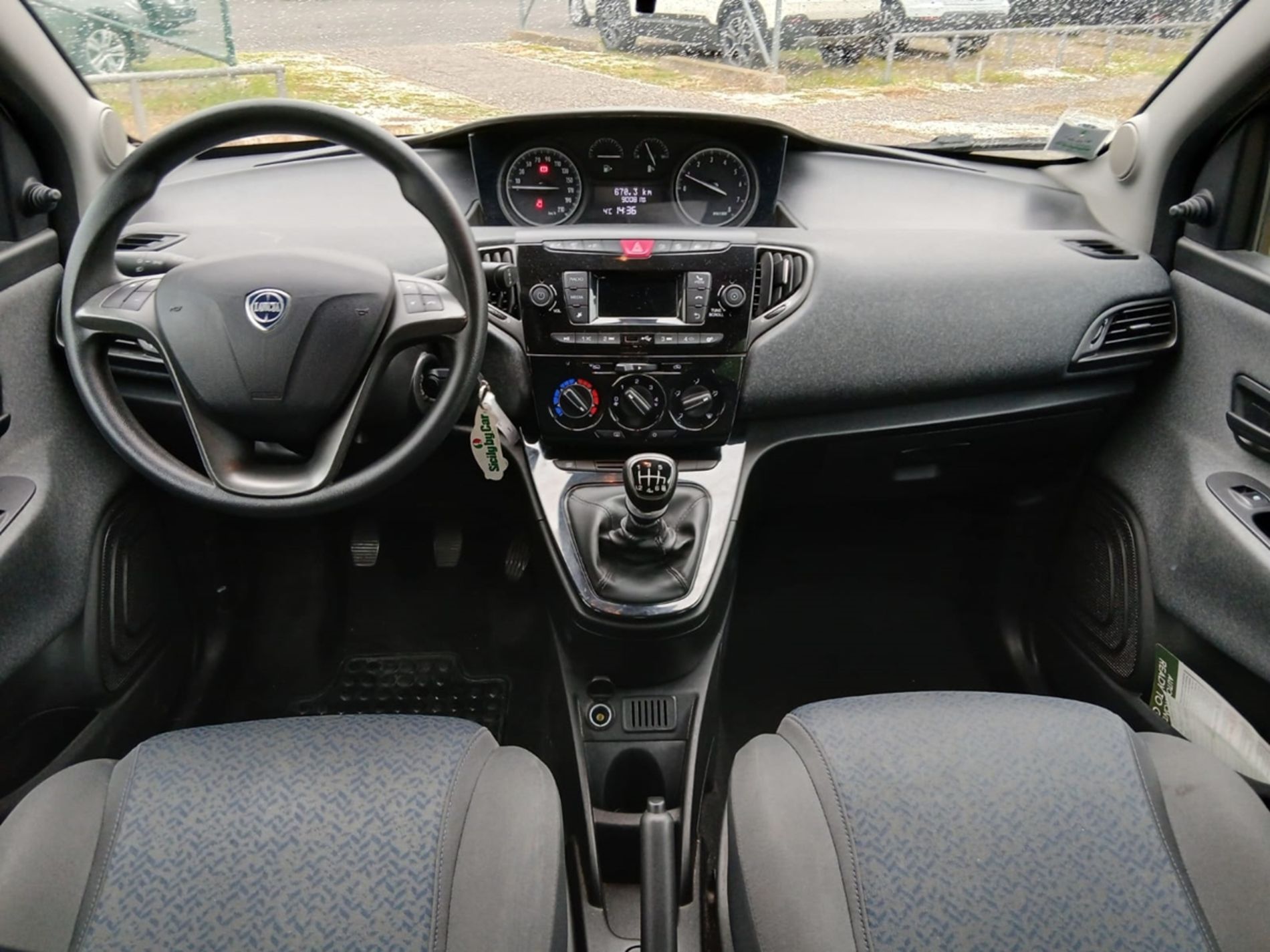 Silver 1.0 Hybrid 70cv - NEOPATENTATI - Gallotti Auto