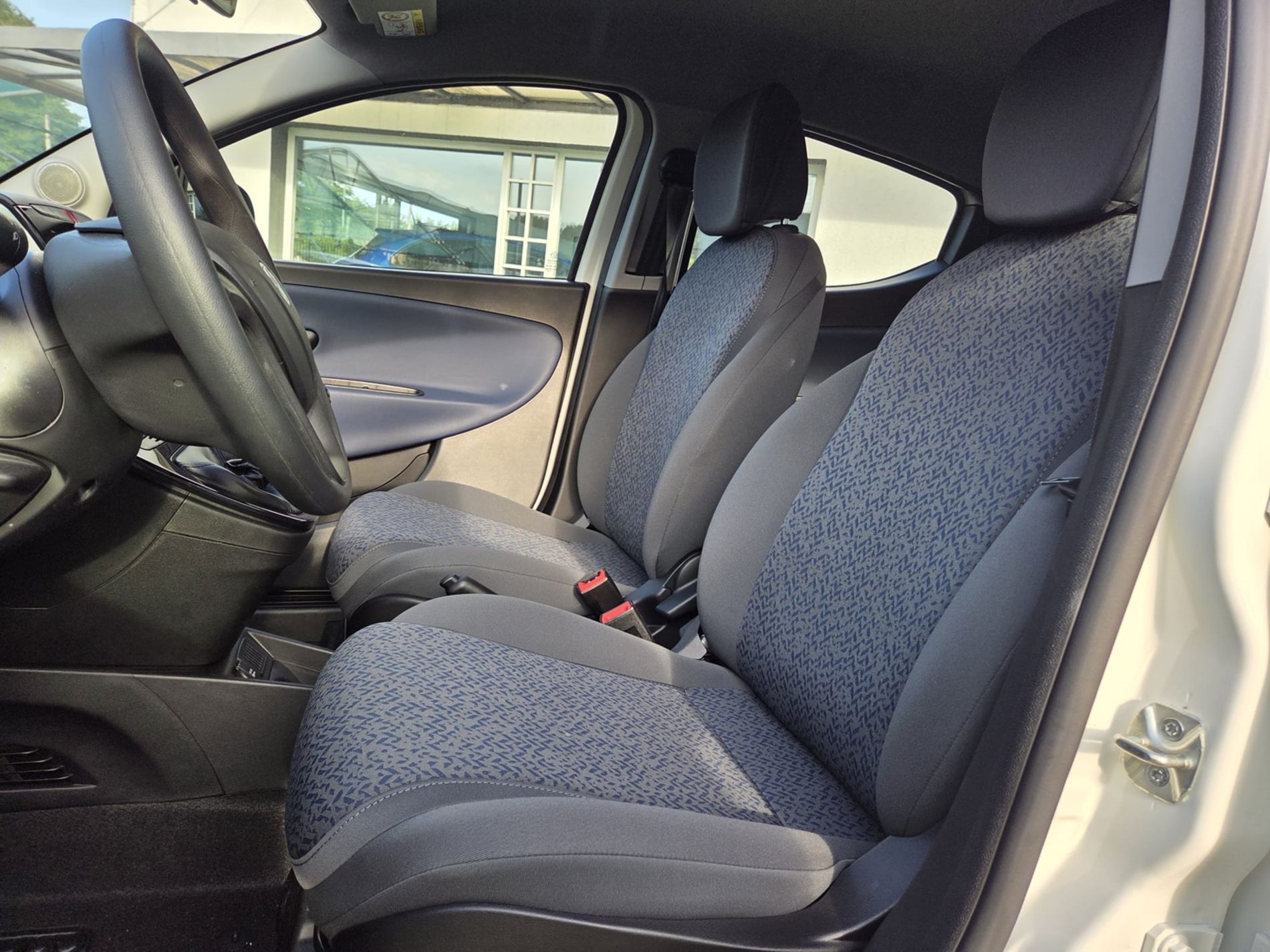 1.0 hybrid 70cv - NEOPATENTATI - Gallotti Auto