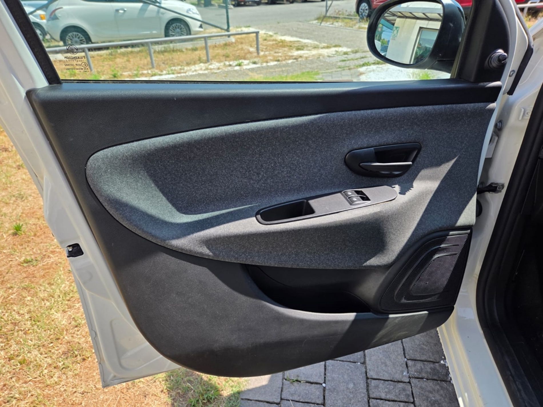 LANCIA YPSILON SILVER 1.2 hybrid 70cv - Gallotti Auto