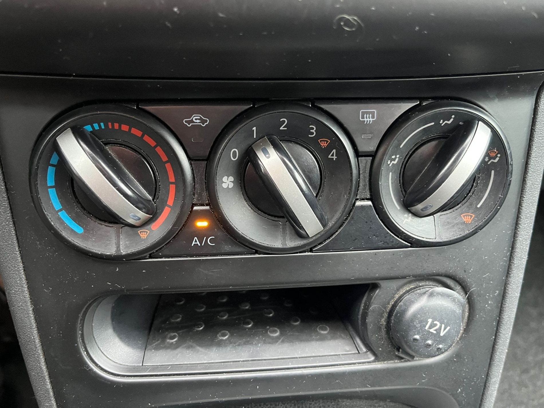 1.5 dci Tekna Dpf FL - RISERVATA A COMMERCIANTI D'AUTO - Gallotti Auto