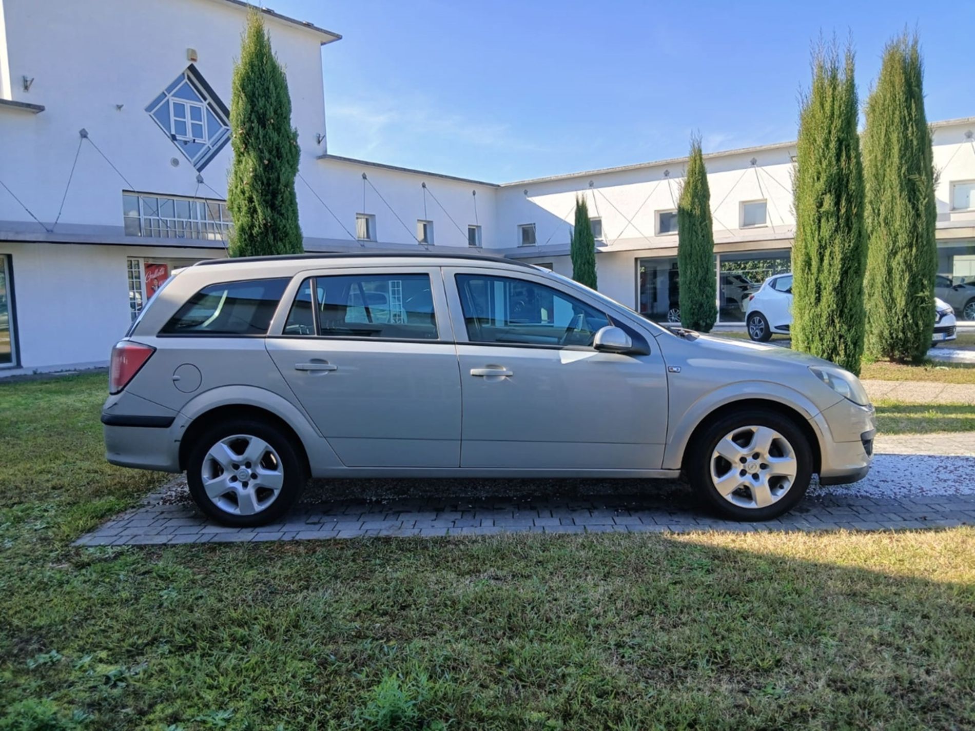 SW 1.6 105CV - RISERVATA A COMMERCIANTI D’AUTO - Gallotti Auto