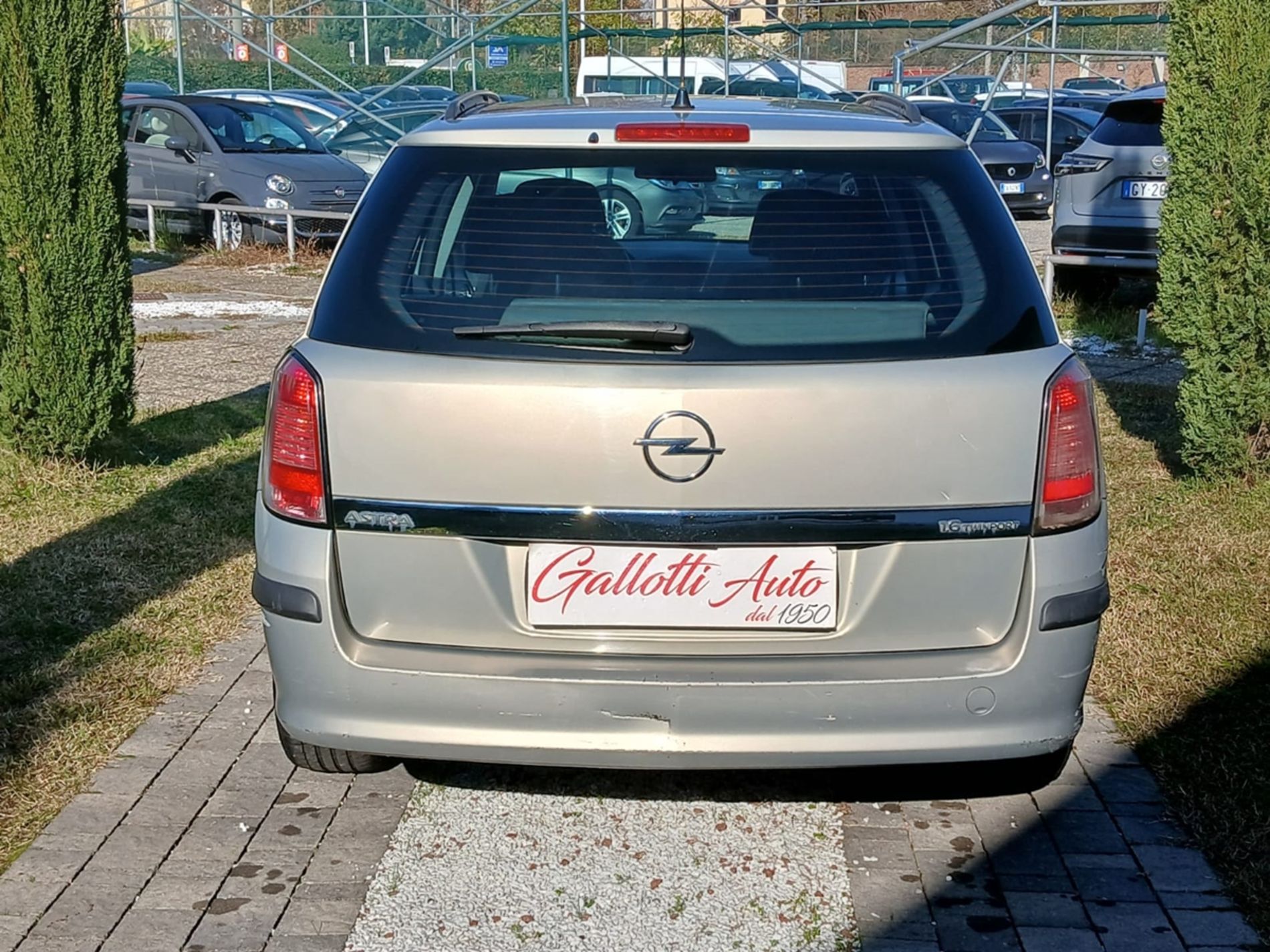 SW 1.6 105CV - RISERVATA A COMMERCIANTI D’AUTO - Gallotti Auto