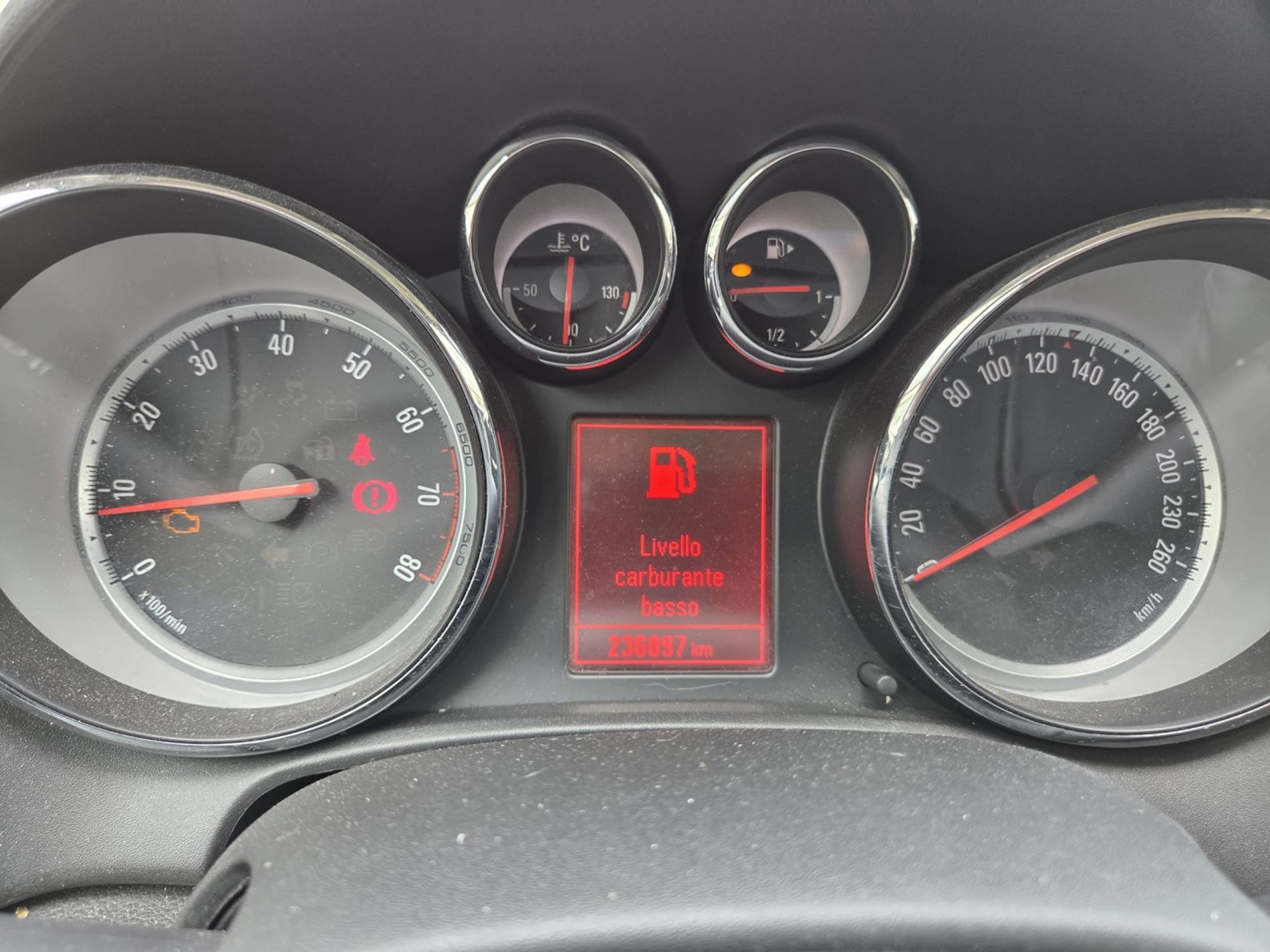 RISERVATA A COMMERCIANTI D’AUTO - Gallotti Auto