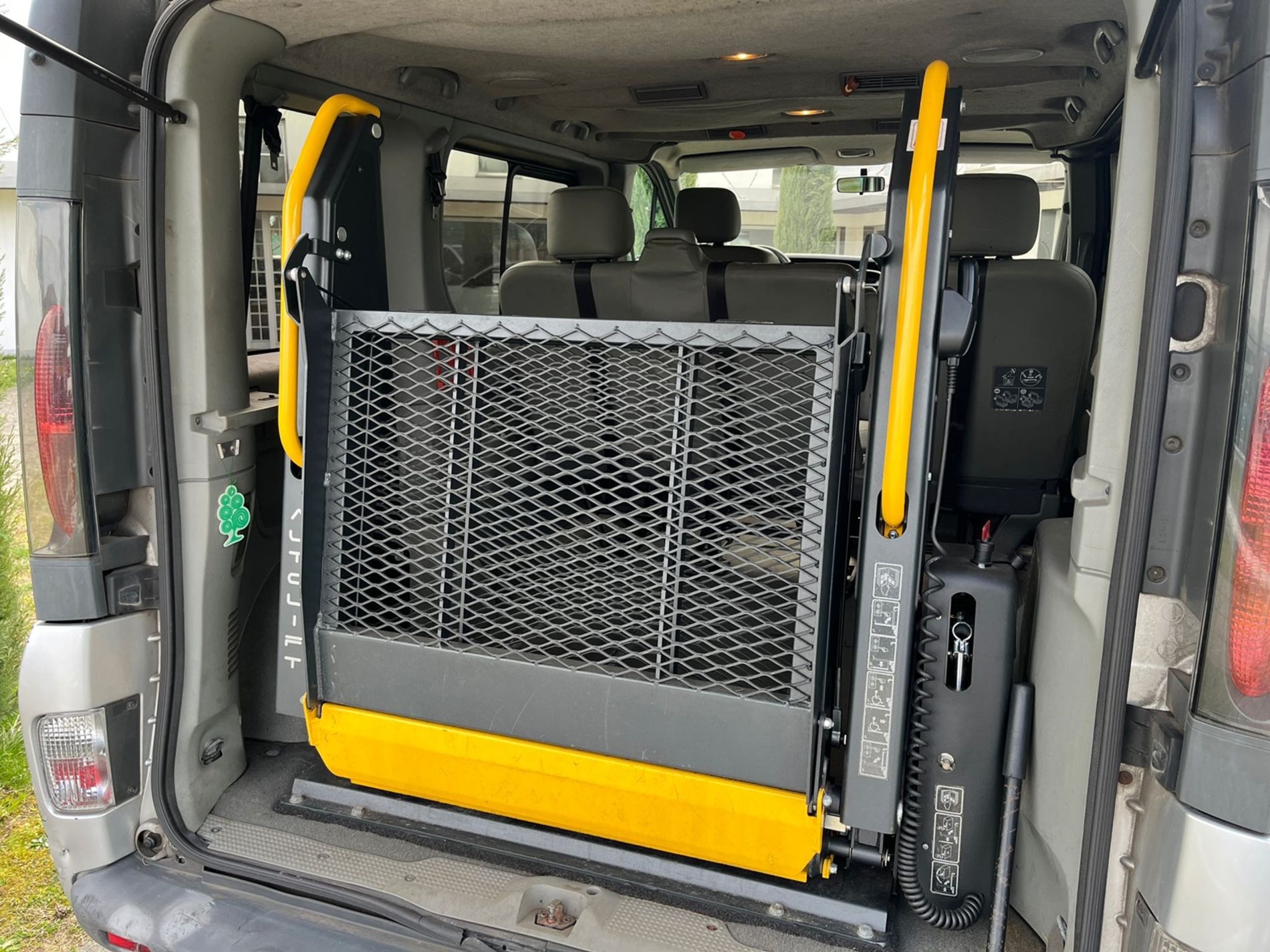 2.5 tdi 135cv - con PEDANA per DISABILI - Gallotti Auto