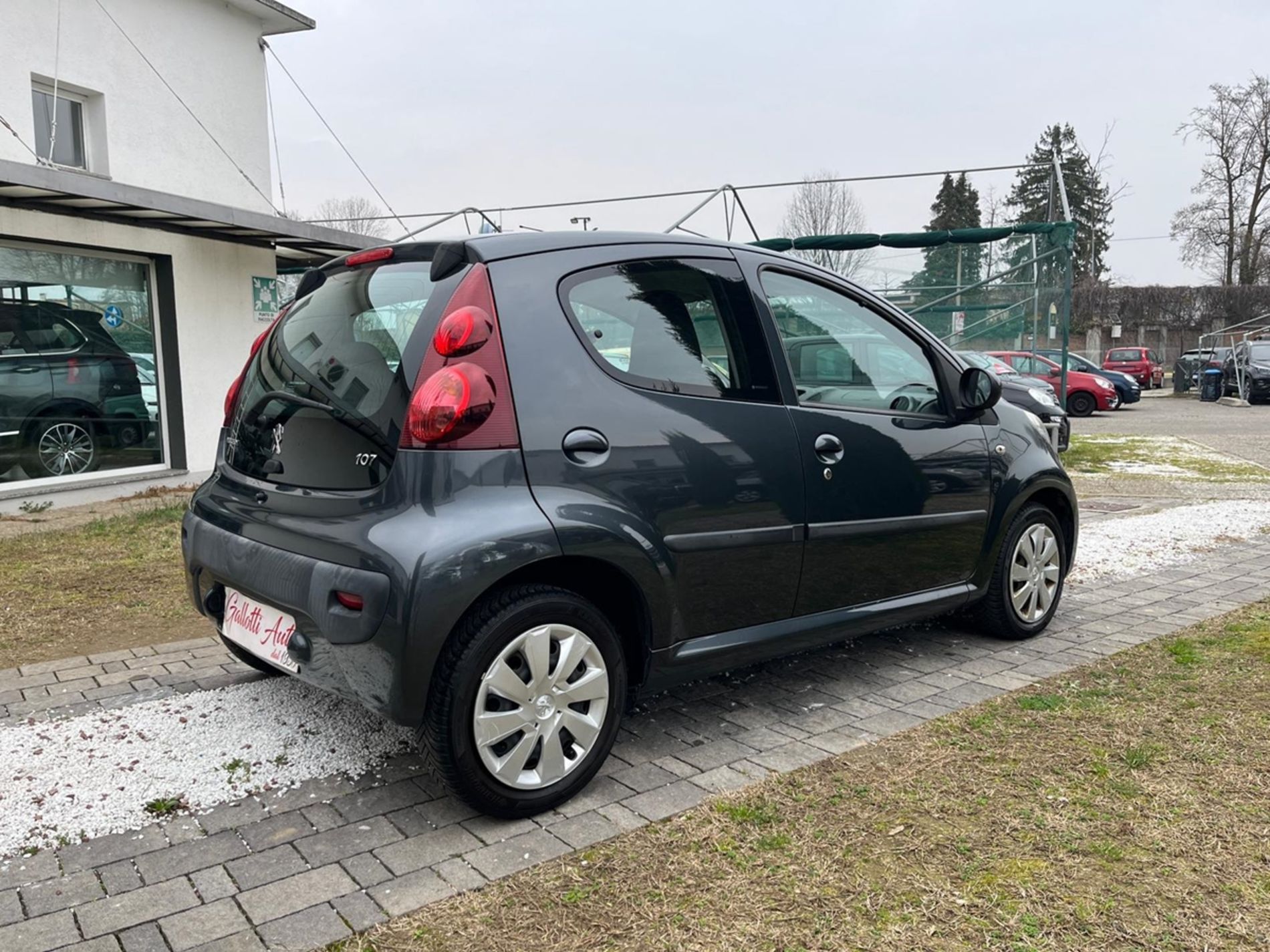  1.0 benzina 68cv - NEOPATENTATI - Gallotti Auto