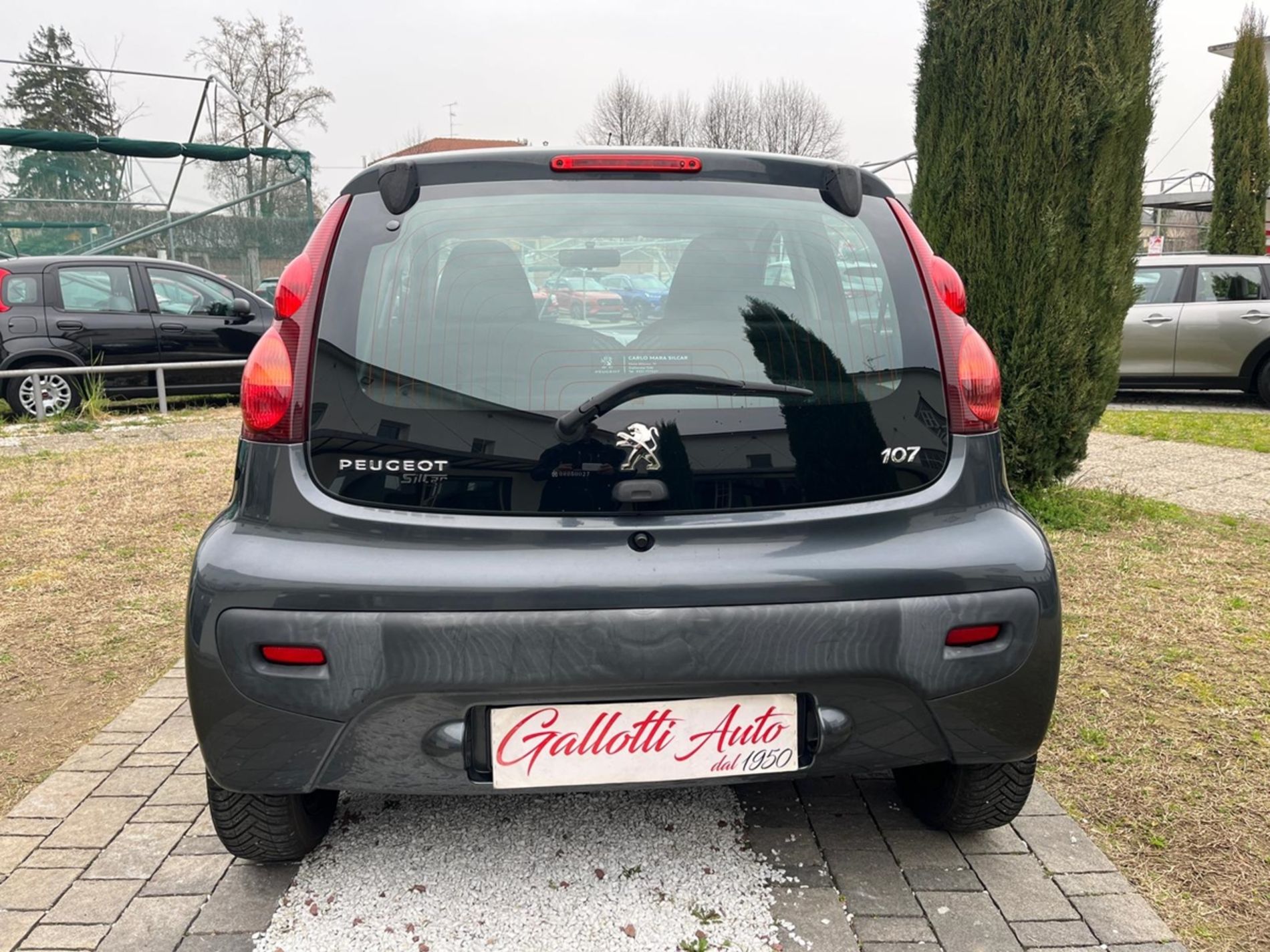  1.0 benzina 68cv - NEOPATENTATI - Gallotti Auto