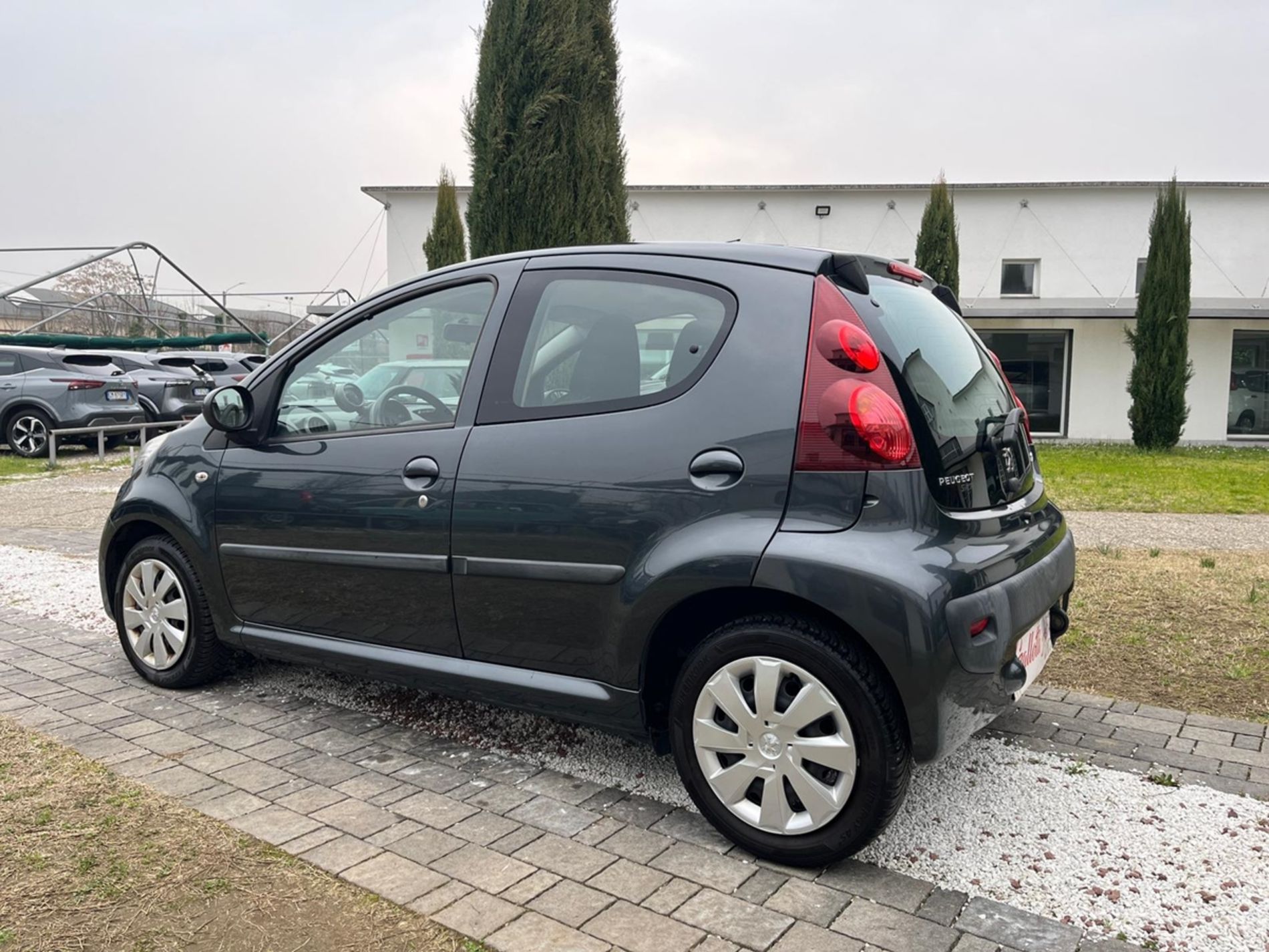  1.0 benzina 68cv - NEOPATENTATI - Gallotti Auto