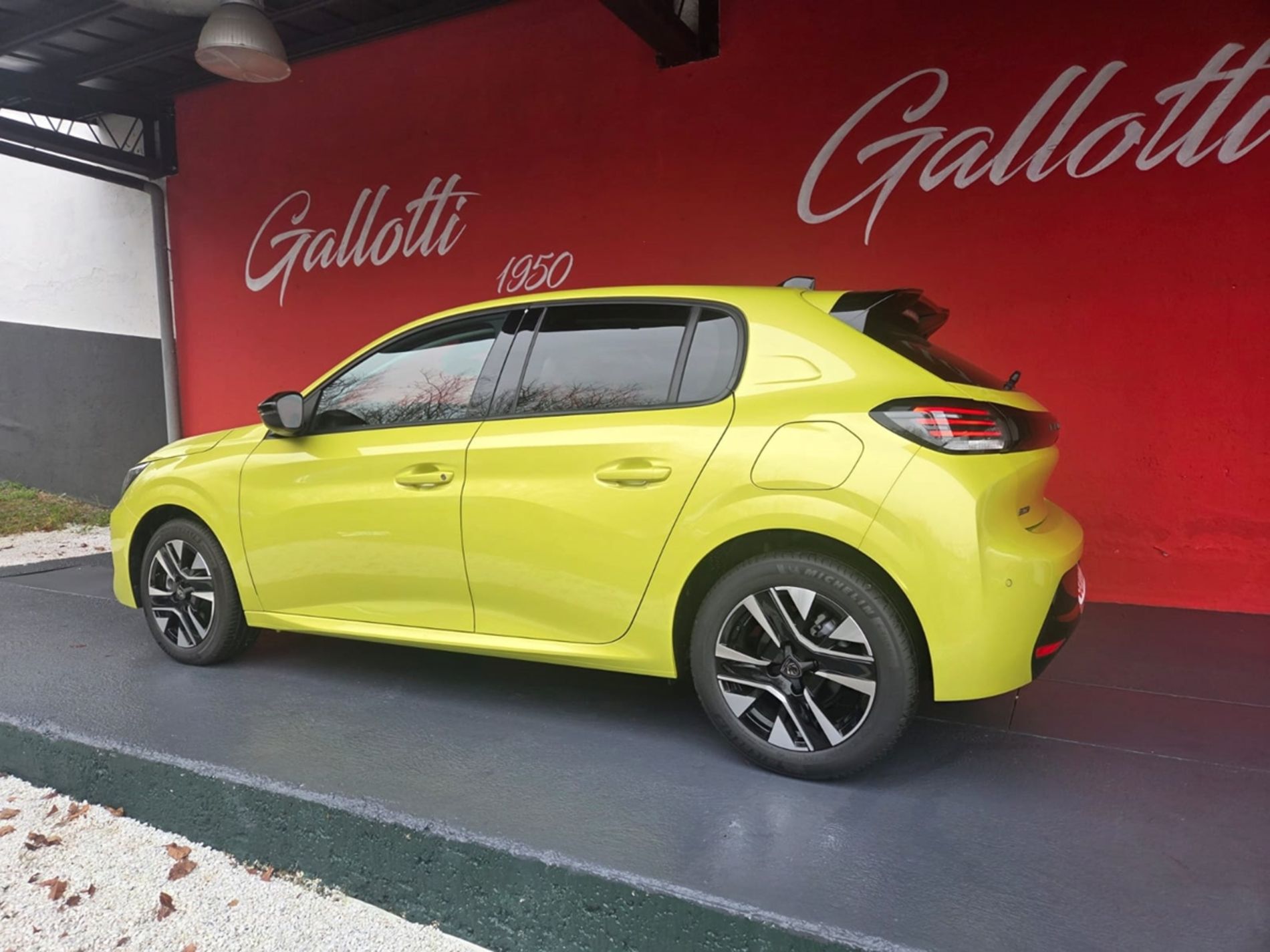 ALLURE 1.2 HYBRID 100cv e-dcs6   - Gallotti Auto