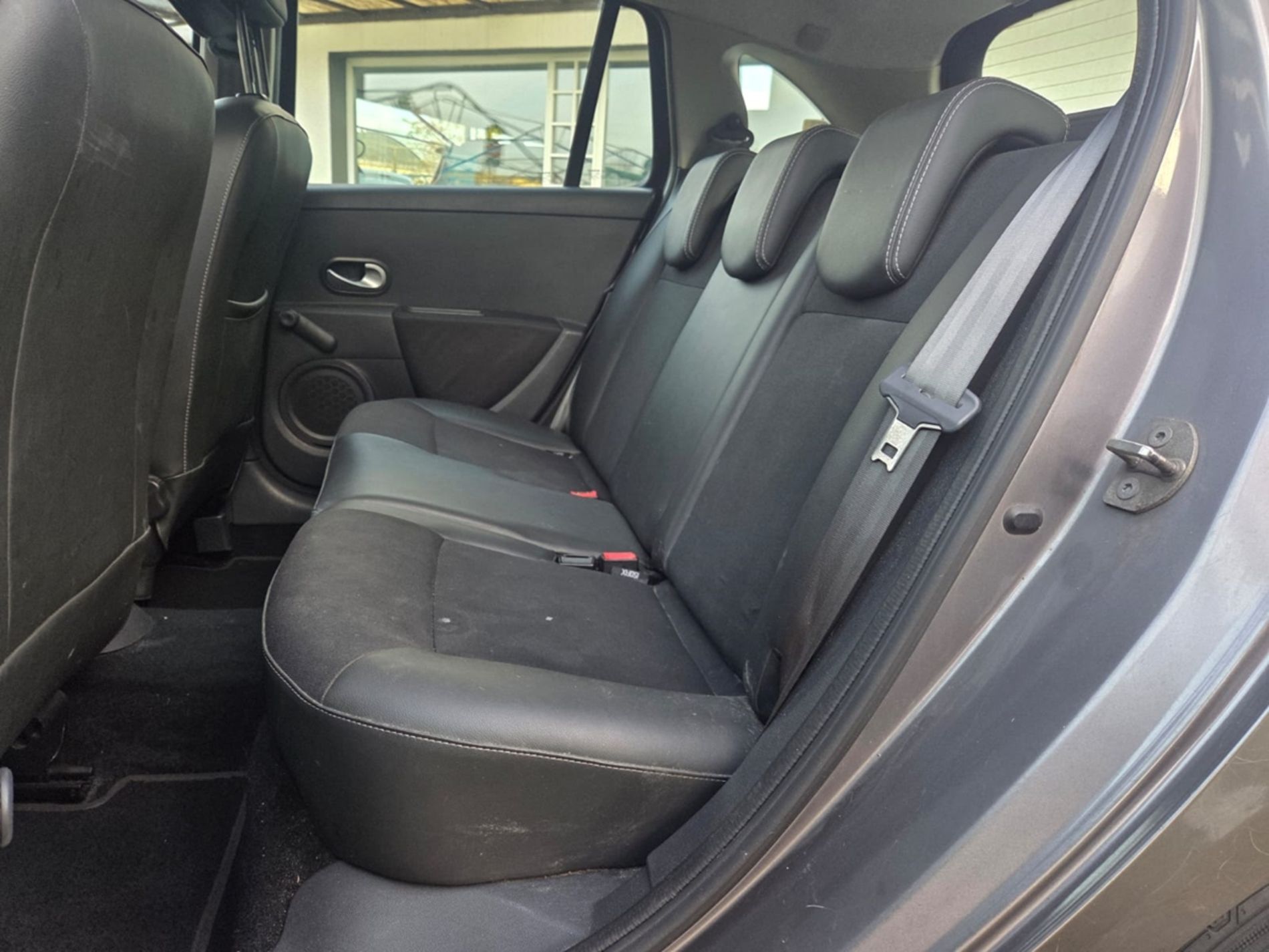 1.5 dci Live! 90cv - RISERVATA A COMMERCIANTI D’AUTO - Gallotti Auto