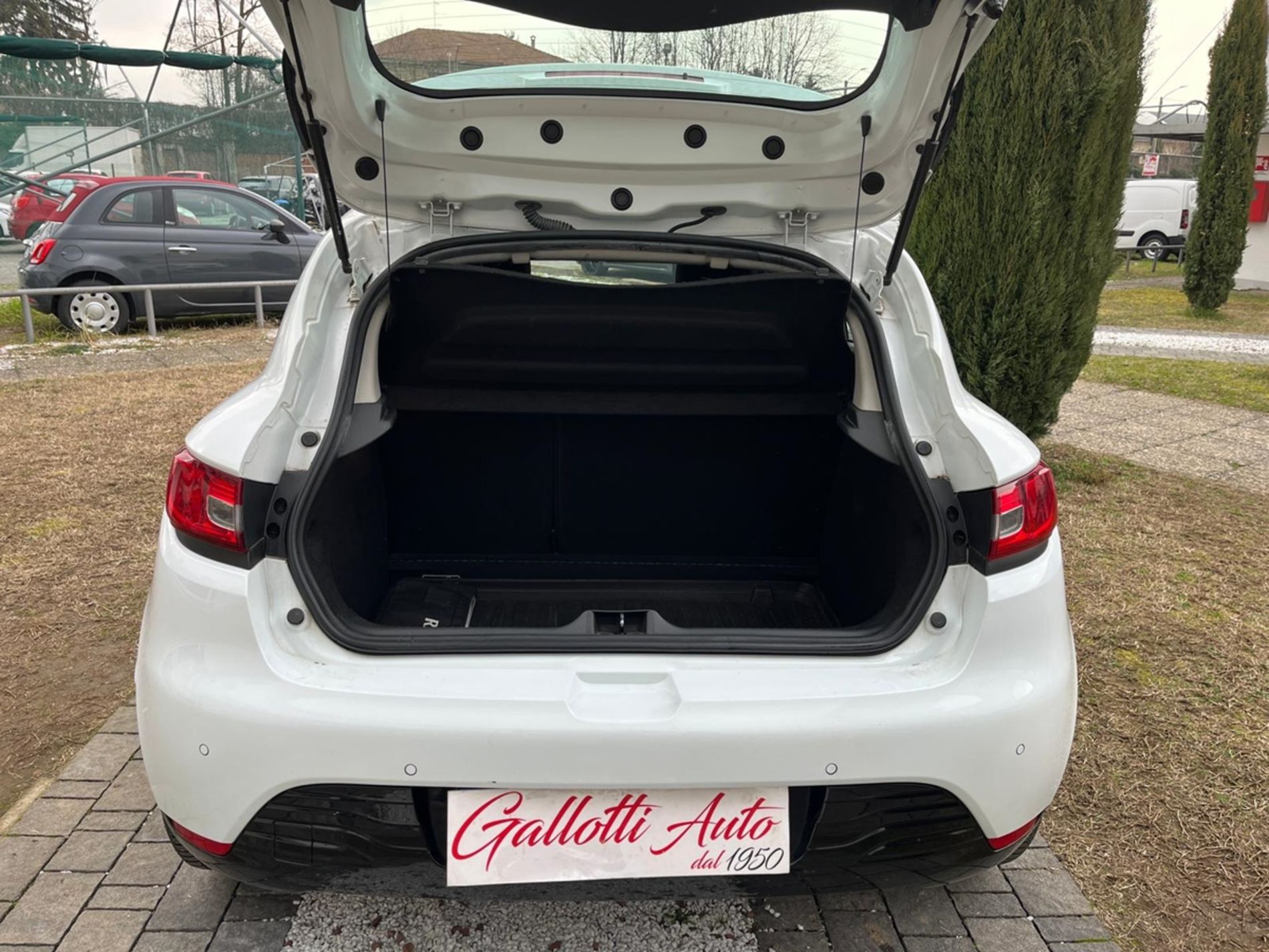 1.5 dci 90cv - RISERVATA A COMMERCIANTI D’AUTO - Gallotti Auto