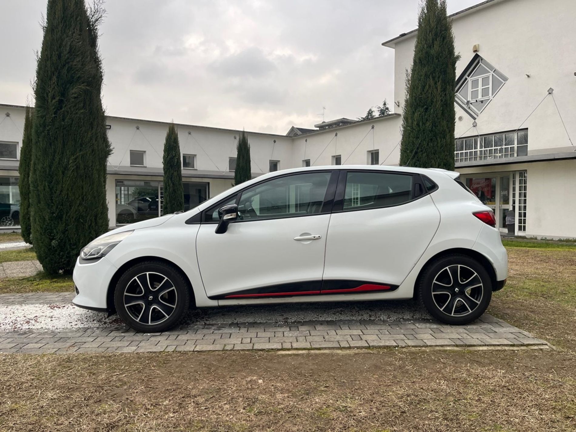 1.5 dci 90cv - RISERVATA A COMMERCIANTI D’AUTO - Gallotti Auto