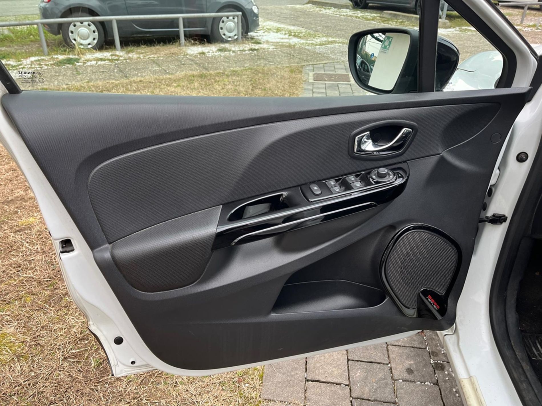 1.5 dci 90cv - RISERVATA A COMMERCIANTI D’AUTO - Gallotti Auto