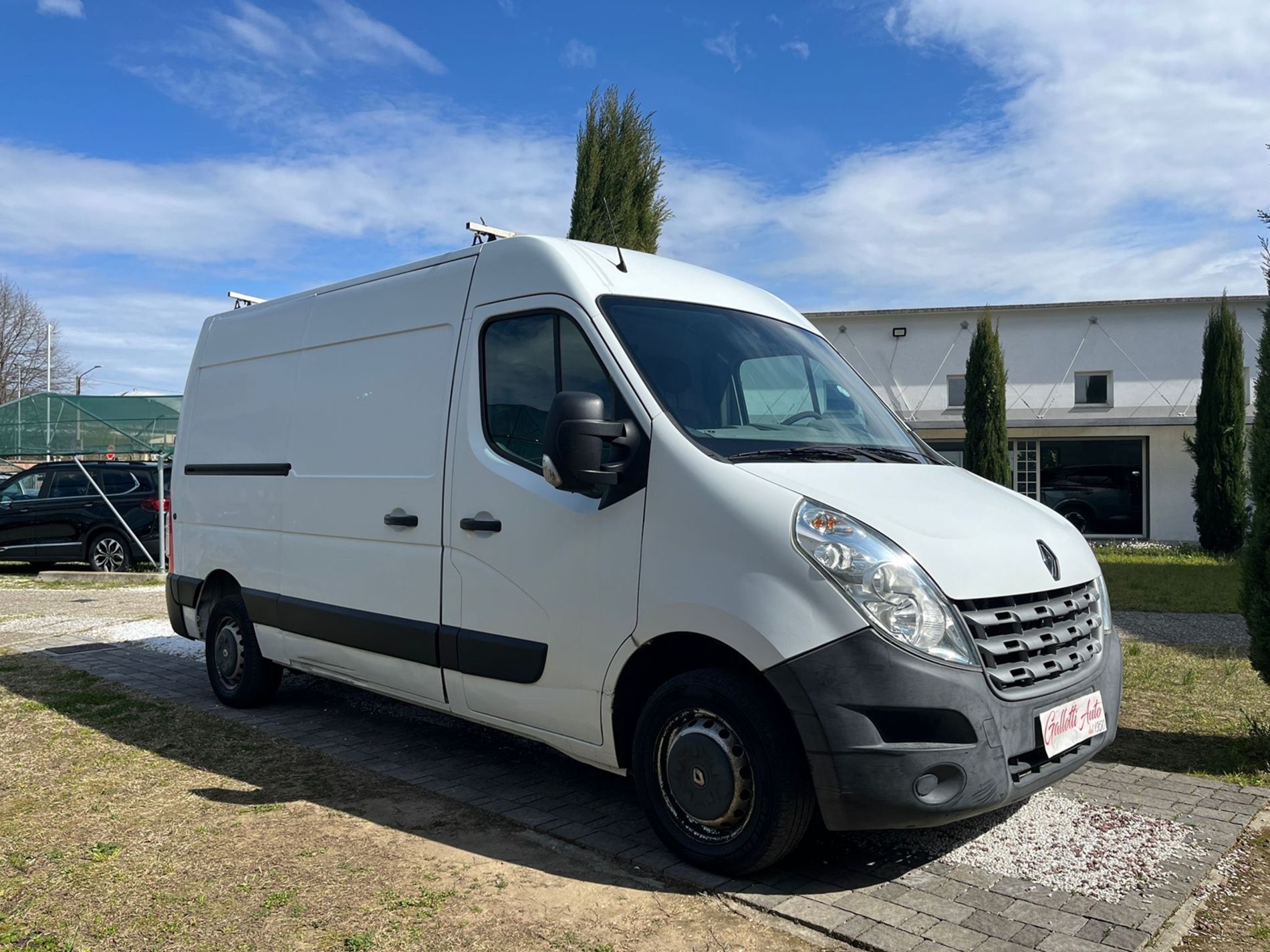 RISERVATA A COMMERCIANTI D’AUTO + IVA - Gallotti Auto