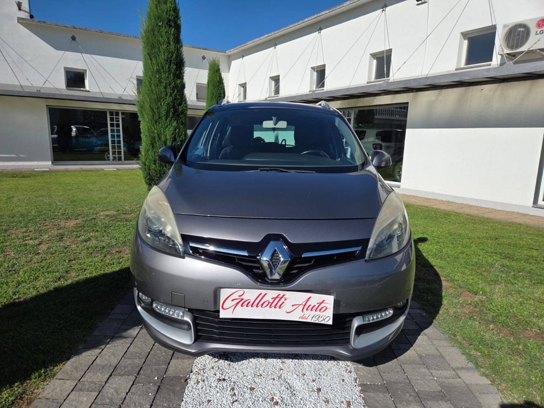 1.5 dci 110cv 7 PESTI - Gallotti Auto