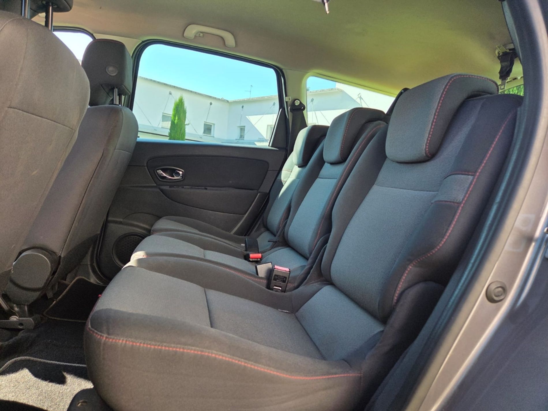 1.5 dci 110cv 7 PESTI - Gallotti Auto