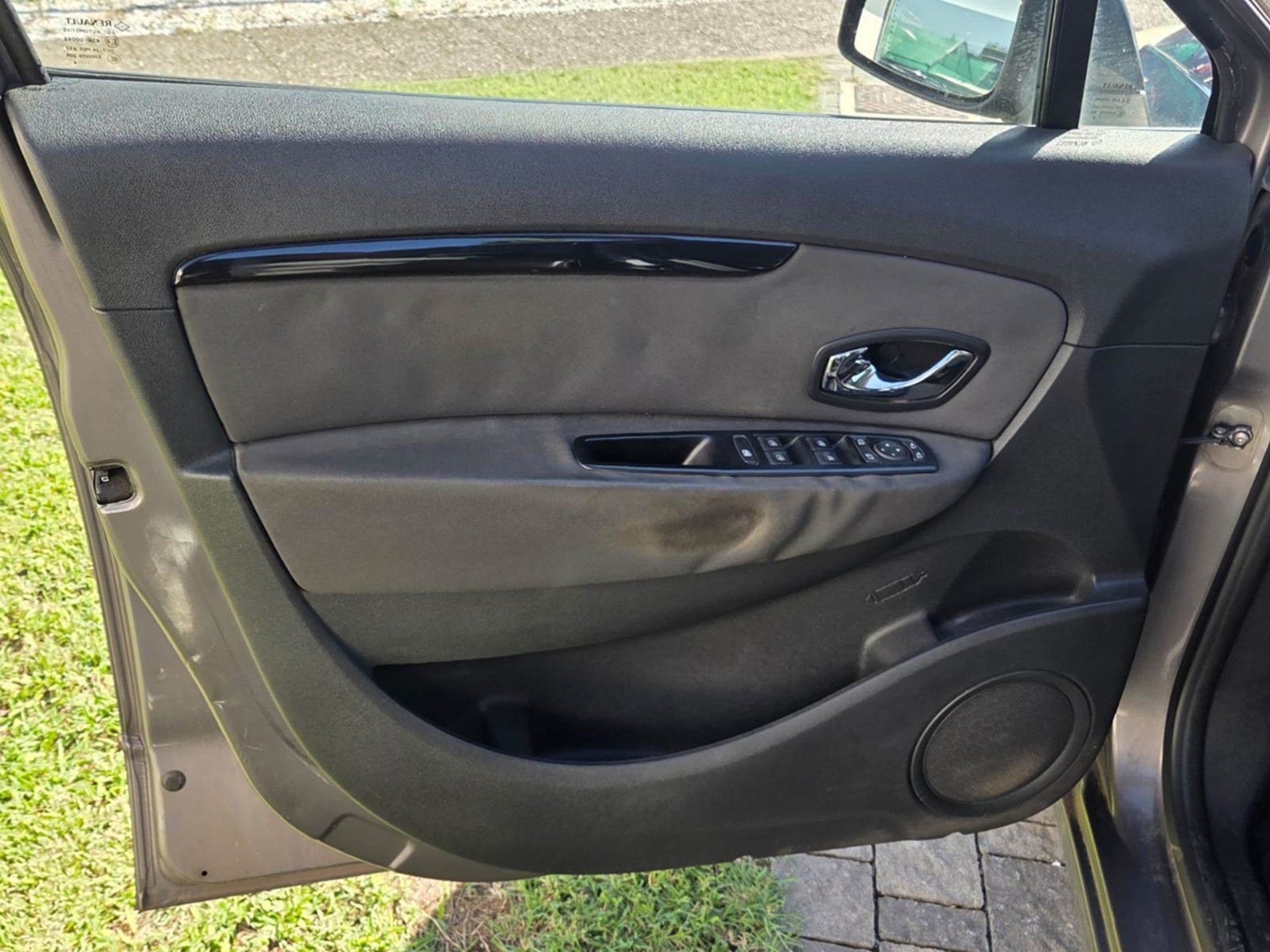 1.5 dci 110cv 7 PESTI - Gallotti Auto