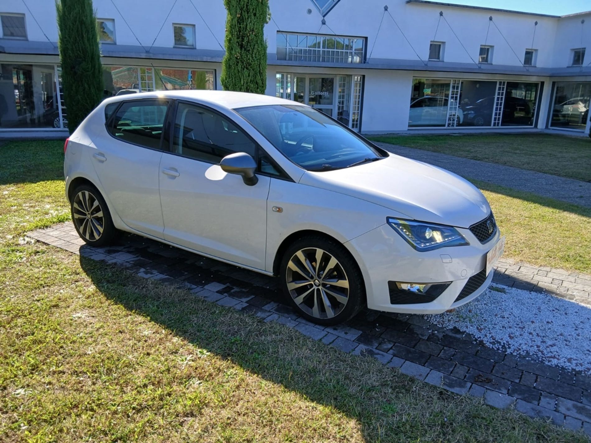 RISERVATA A COMMERCIANTI D’AUTO - Gallotti Auto