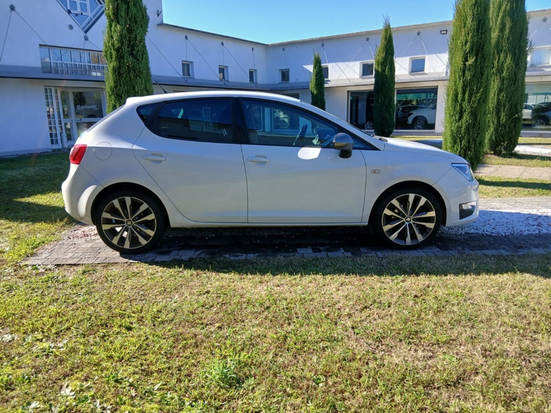 RISERVATA A COMMERCIANTI D’AUTO - Gallotti Auto