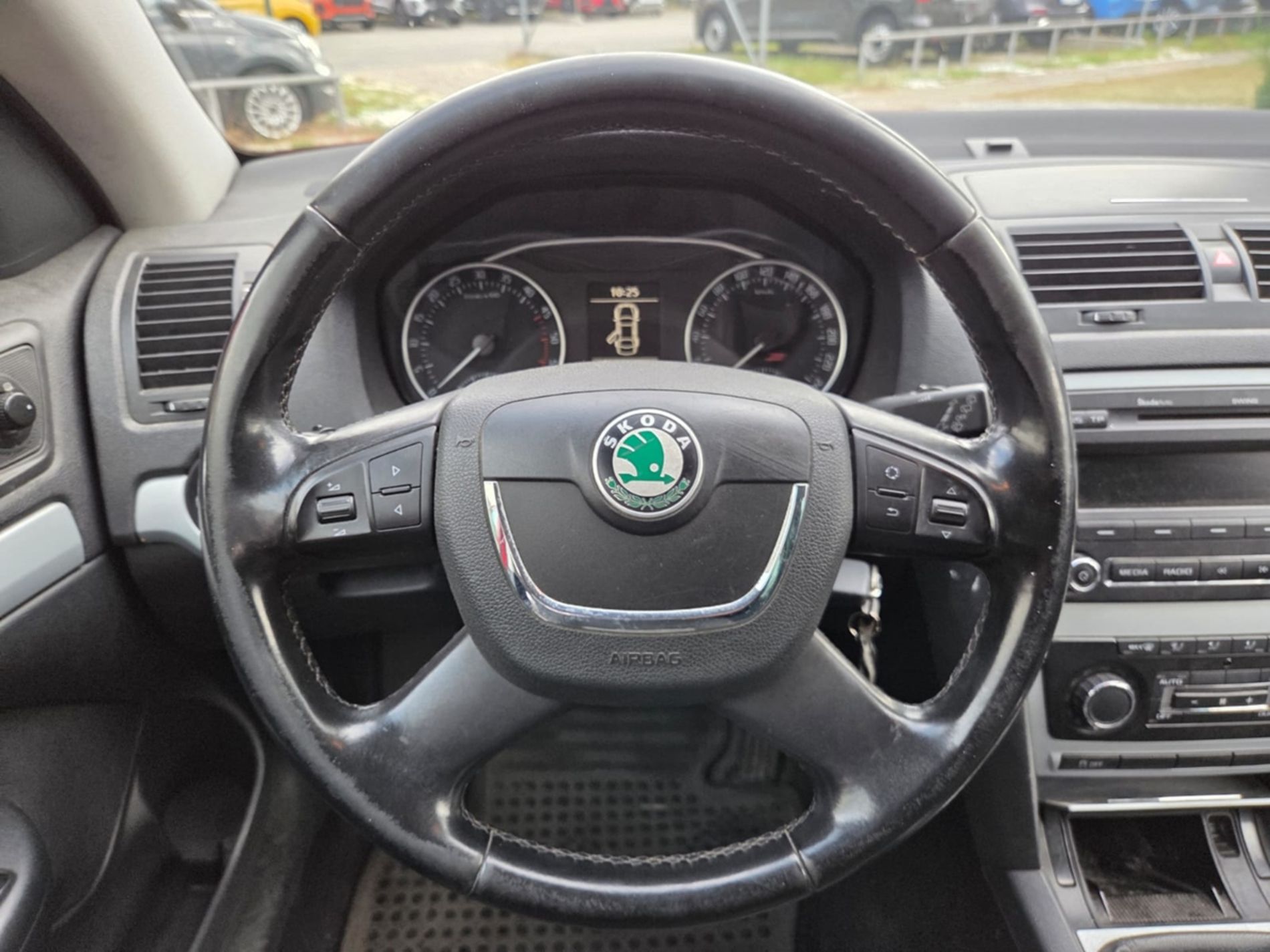 RISERVATA A COMMERCIANTI D’AUTO - Gallotti Auto