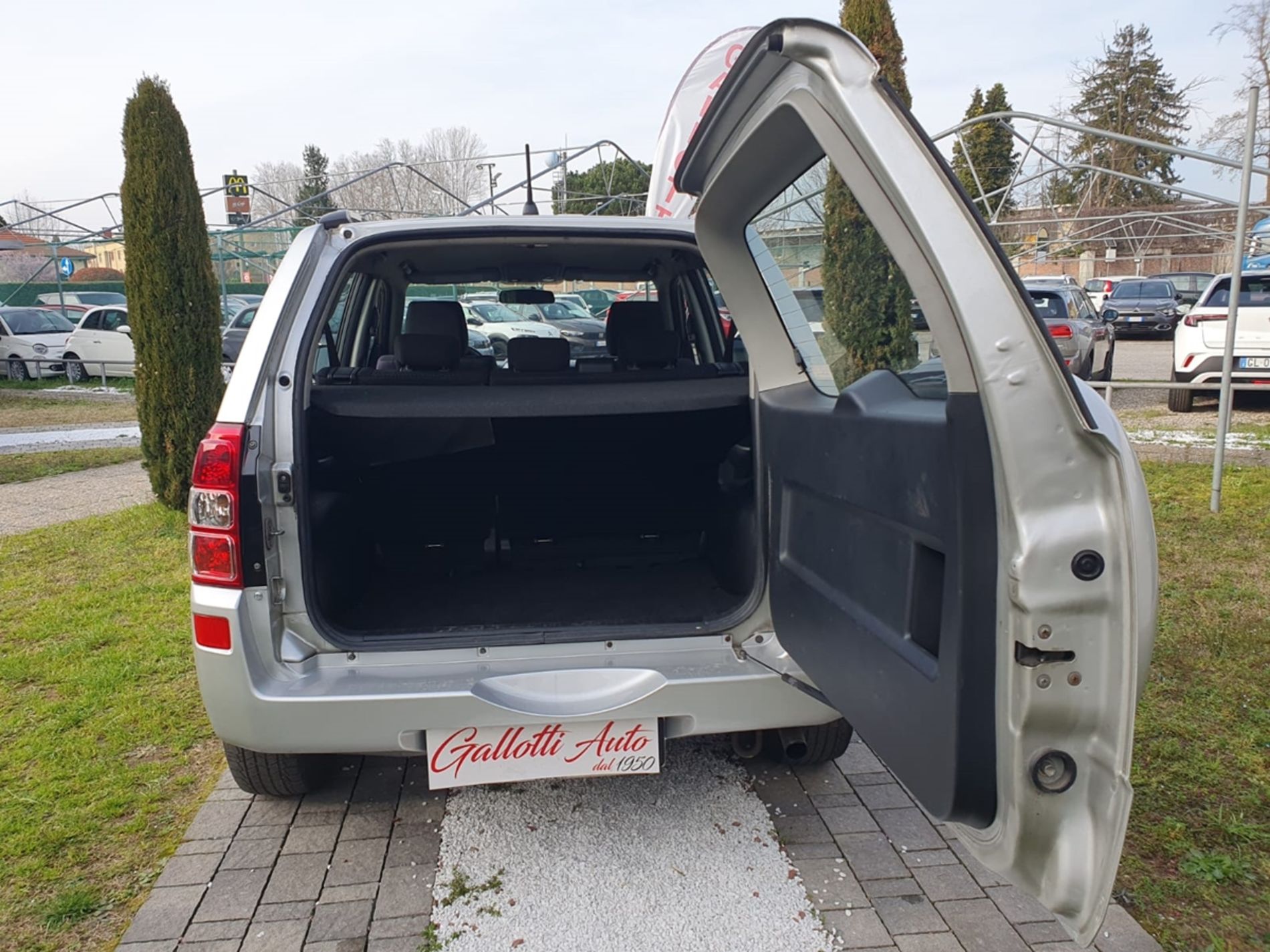 RISERVATA A COMMERCIANTI D’AUTO - Gallotti Auto