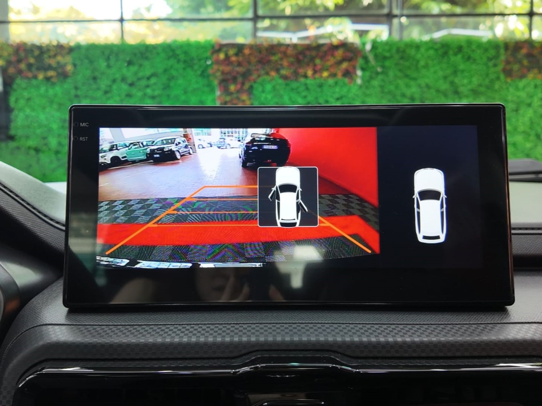 SUPER HYBRID - 7 POSTI - AUTOMATICA - Gallotti Auto