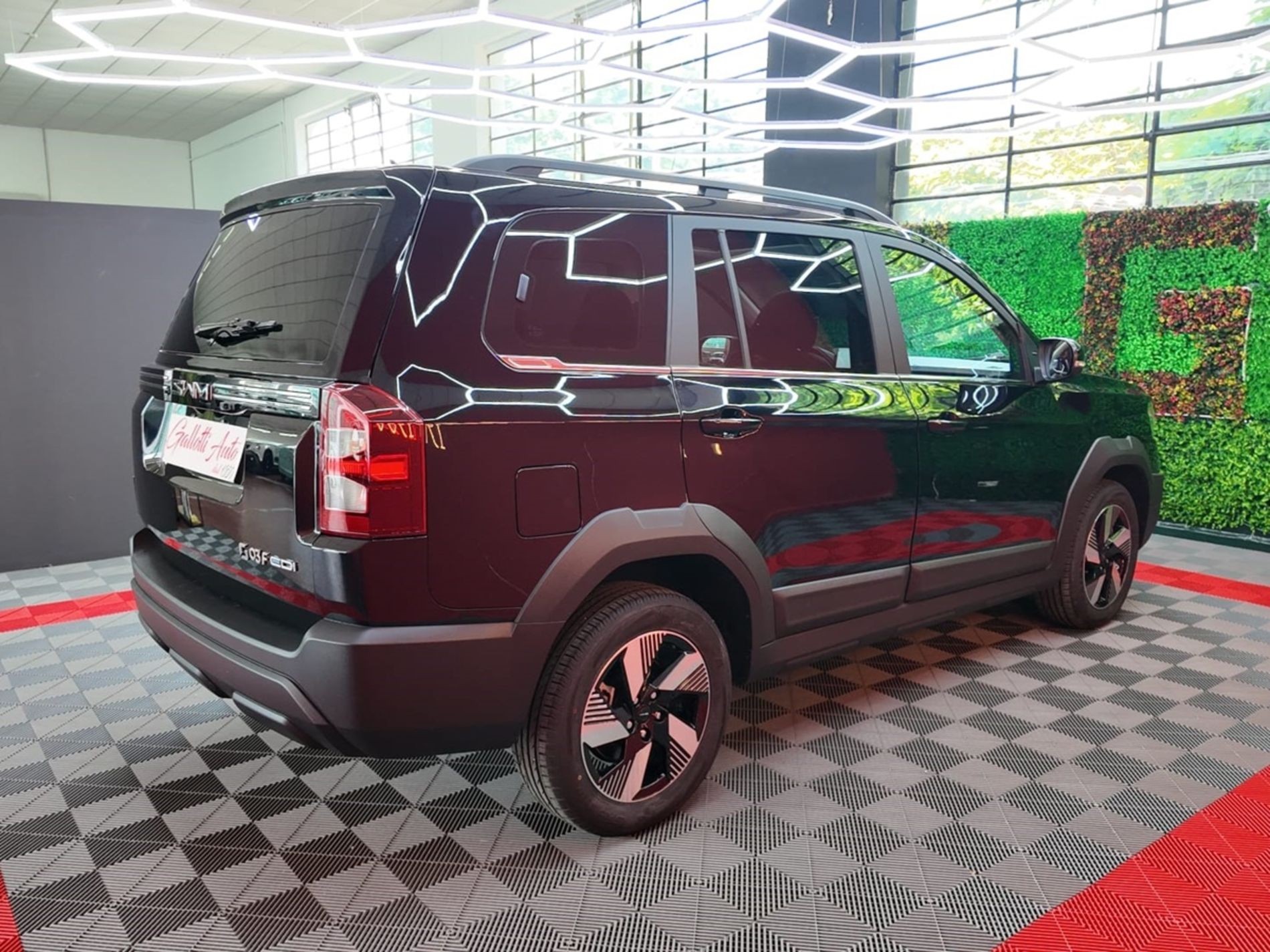 SUPER HYBRID - 7 POSTI - AUTOMATICA - Gallotti Auto