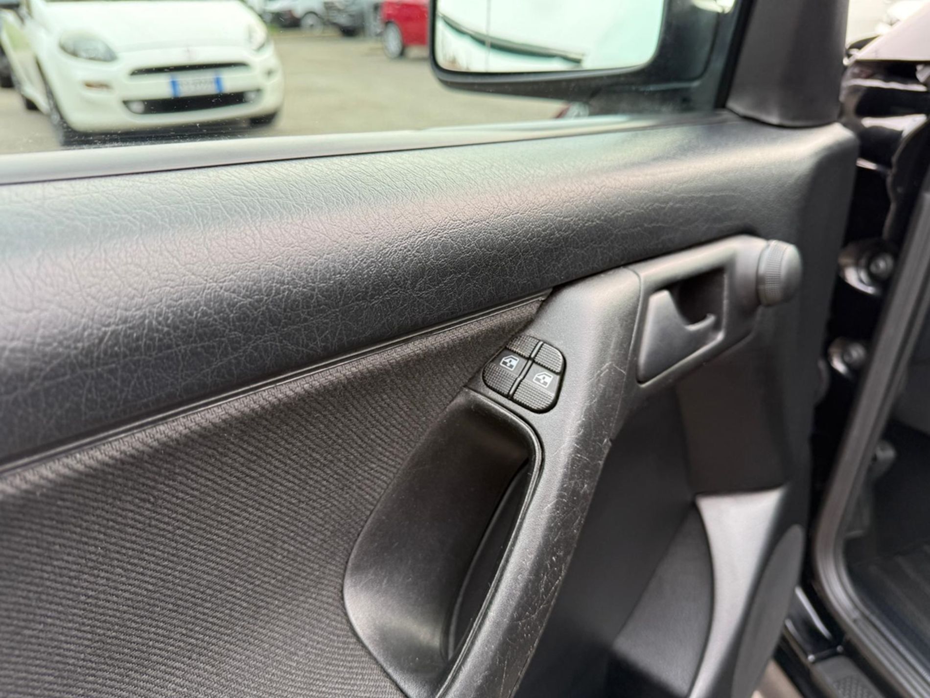 Cabriolet 1.6 benzina 101cv - Gallotti Auto