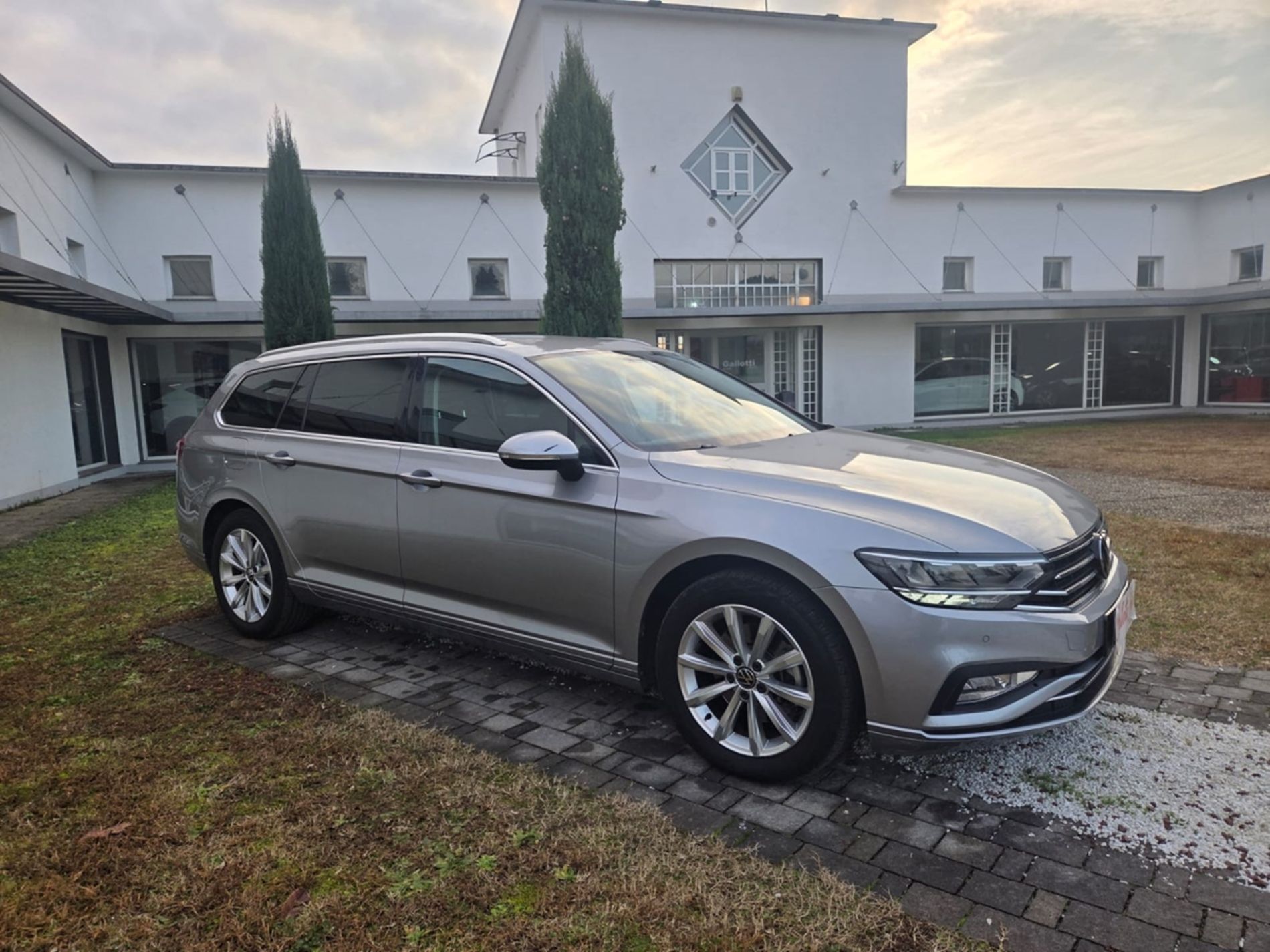 Wagon 2.0 tdi evo Executive 150cv dsg - Gallotti Auto