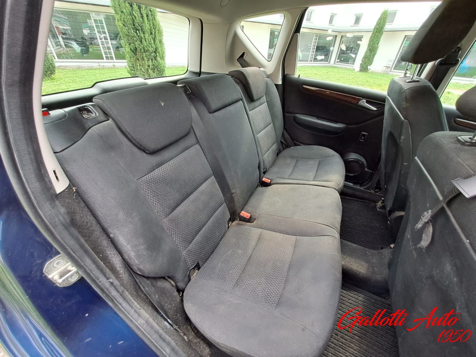 RISERVATA A COMMERCIANTI D’AUTO - Gallotti Auto