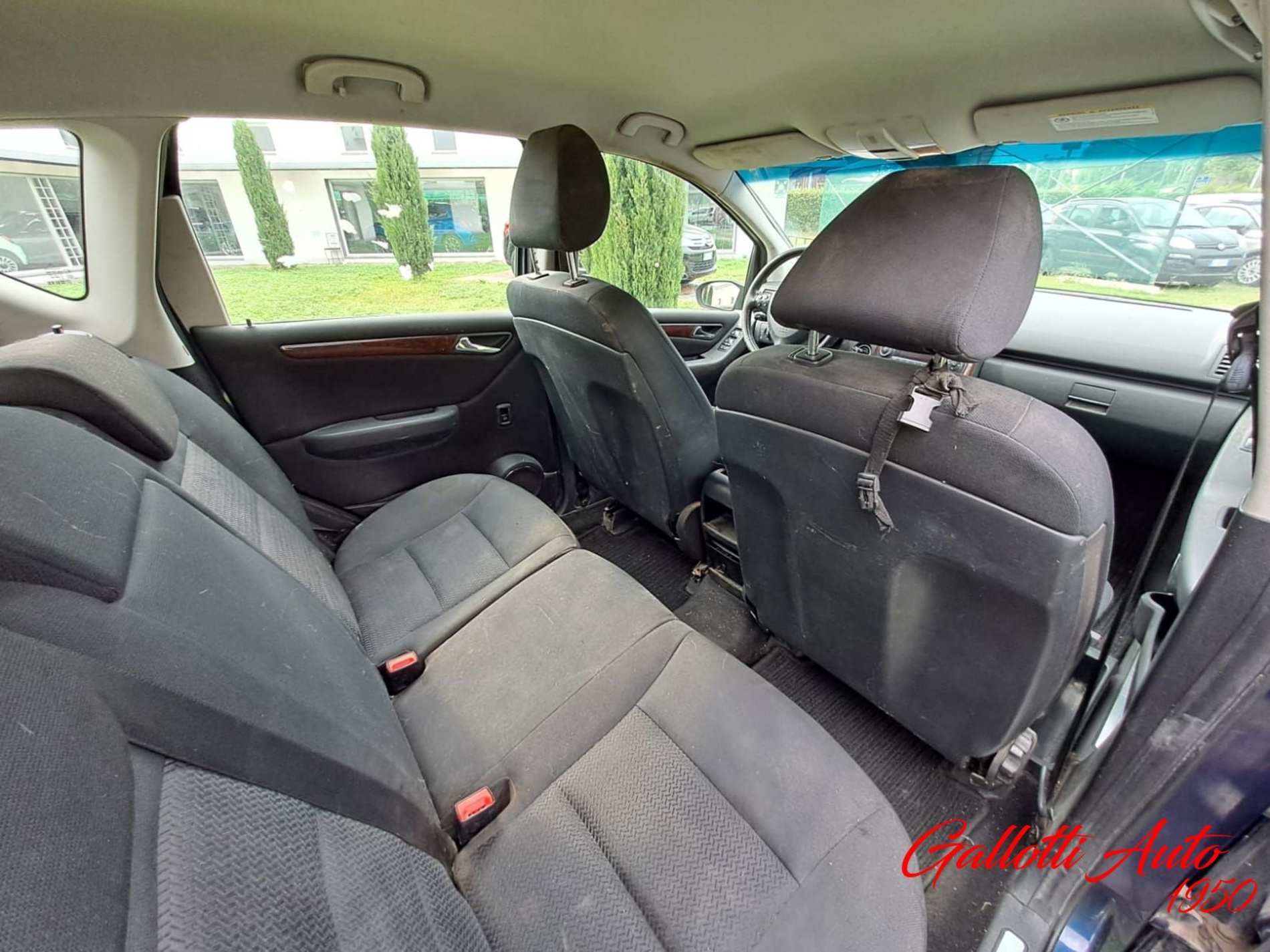 RISERVATA A COMMERCIANTI D’AUTO - Gallotti Auto