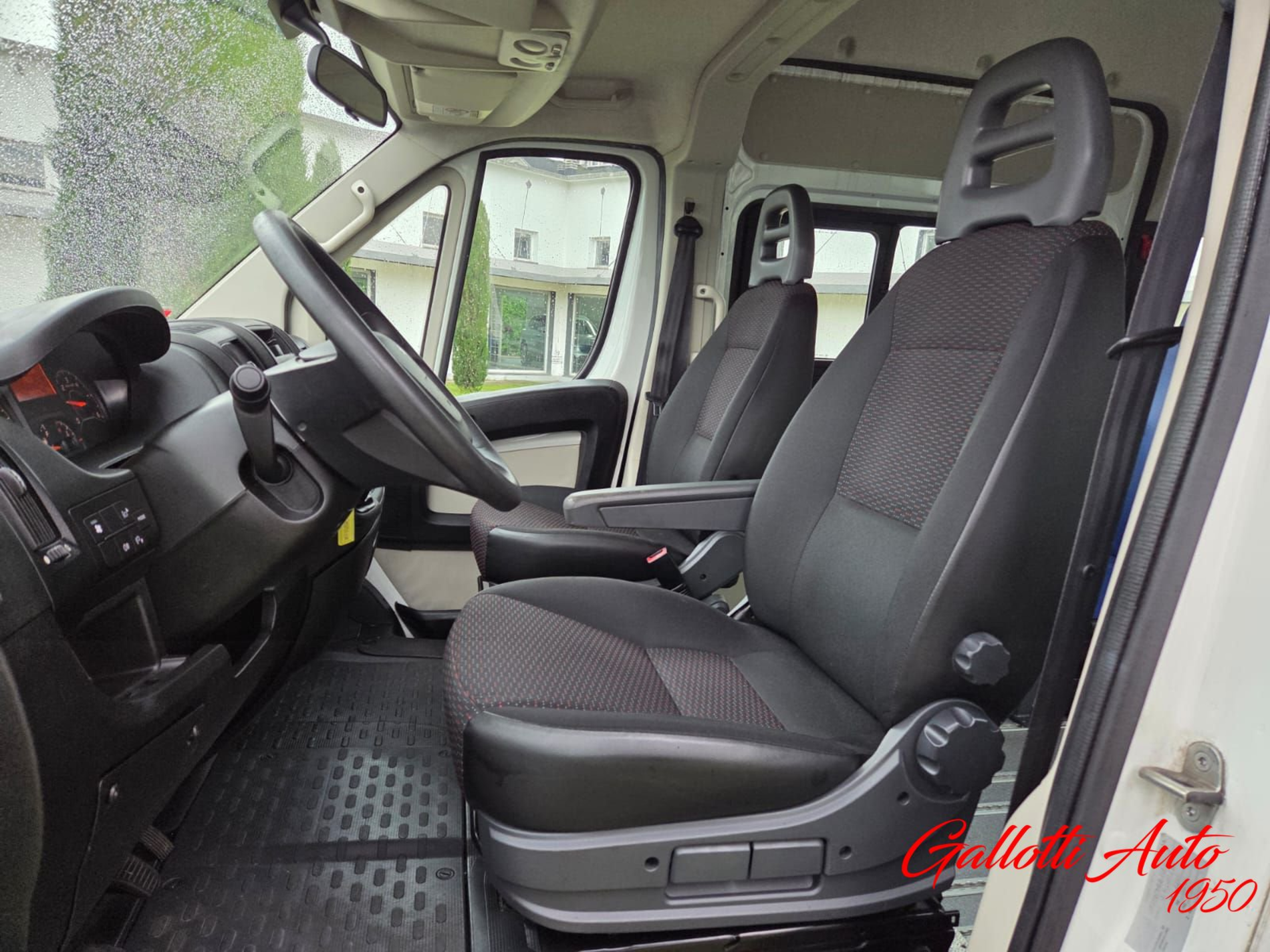 Peugeot Boxer 330 2.2 HDi/130CV FAP PM-TM Combi+IVA-DISABILI - Gallotti Auto